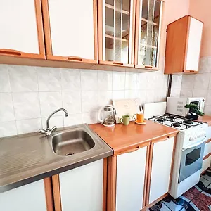 https://1-room-apartments-kiev-city-center.hotels-of-kiev.com